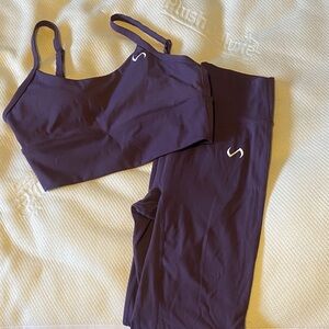 Women's Deep Plum Leggings & Sports Bra Set - Sinuous (Unbranded)